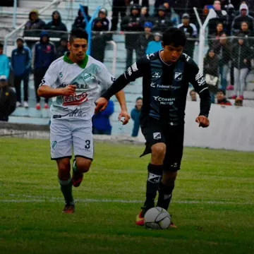 Hoy será el último entrenamiento, donde el DT Rioja terminará de definir el once titular para jugar ante los tucumanos.