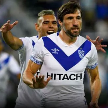 Vélez le ganó 3 - 2 a Estudiantes de la Plata con dos goles de Pavone y Zabala